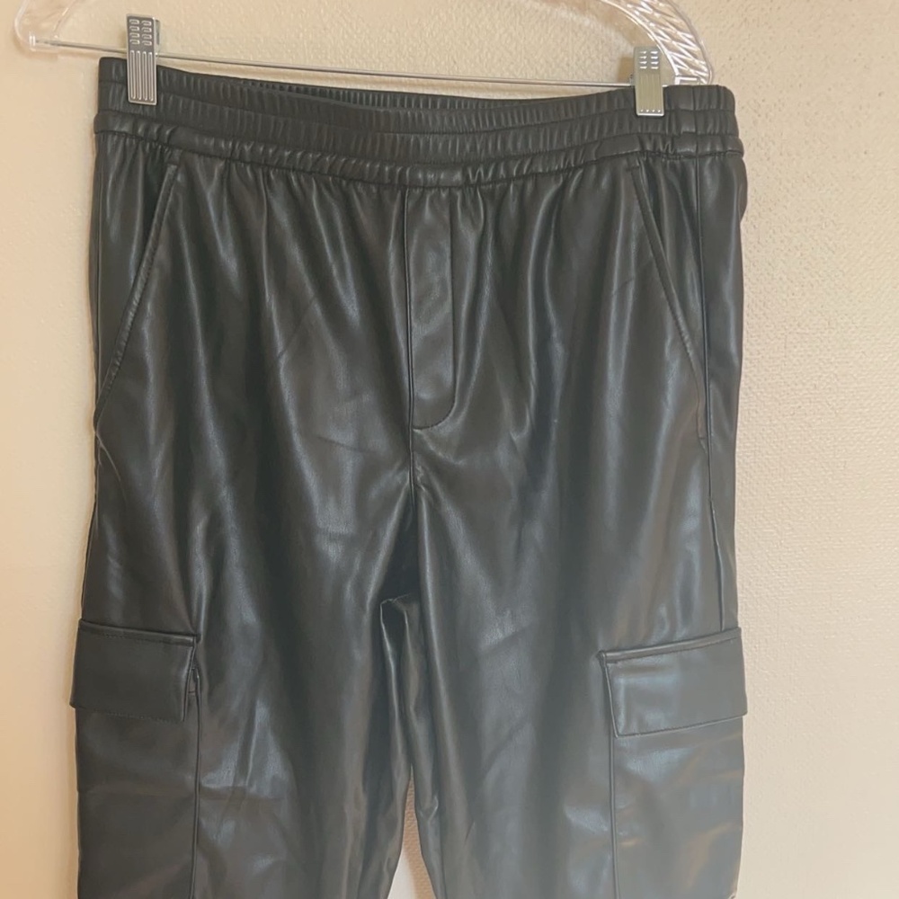 Gap Faux Leather Cargo Pants Size M
